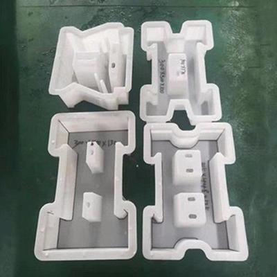 生态护坡工程中的关键 工字型、三角形锁块护坡模具及其材料解析