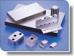 河南洛阳模具钢材 材料选择、市场价格与厂家概览